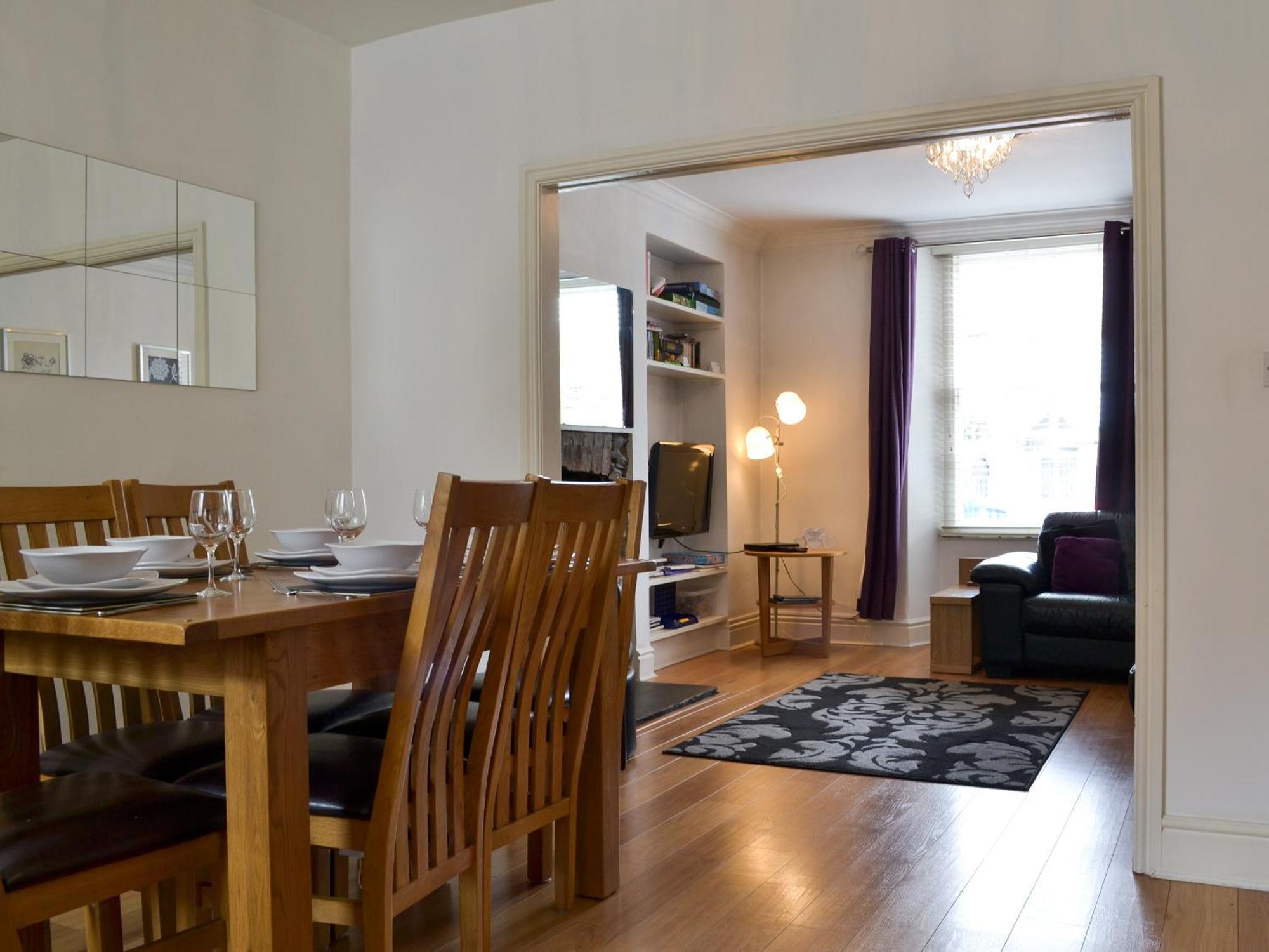 Warner Lea Villa โบว์เนส ออน วินเดอเมียร์ ภายนอก รูปภาพ