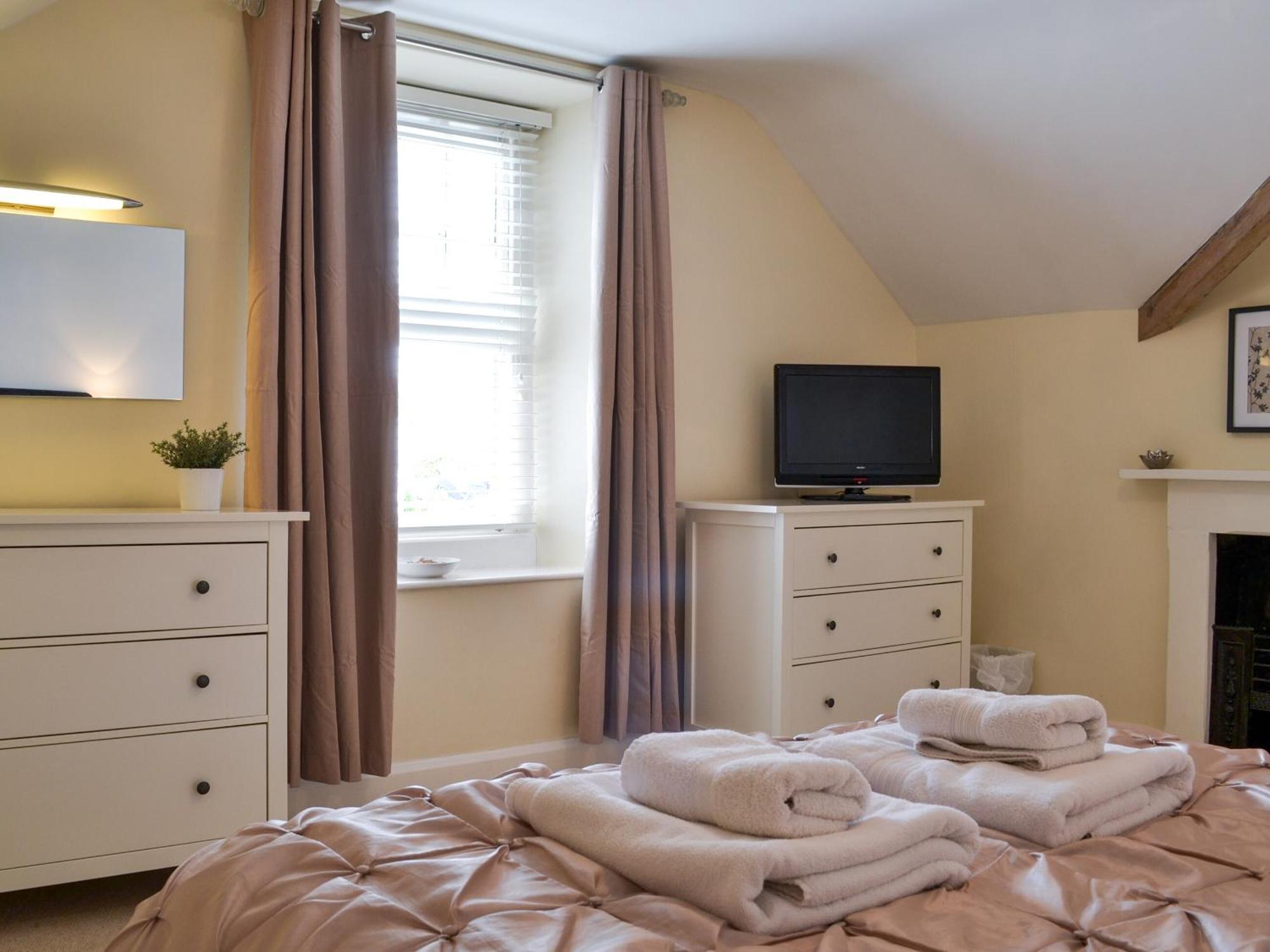 Warner Lea Villa โบว์เนส ออน วินเดอเมียร์ ภายนอก รูปภาพ