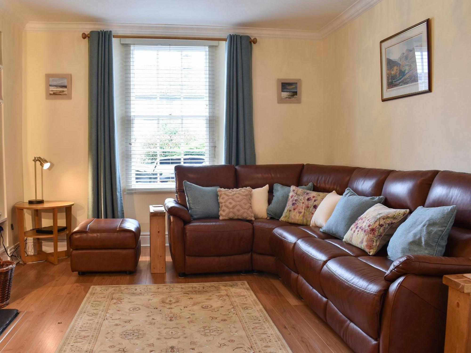 Warner Lea Villa โบว์เนส ออน วินเดอเมียร์ ภายนอก รูปภาพ